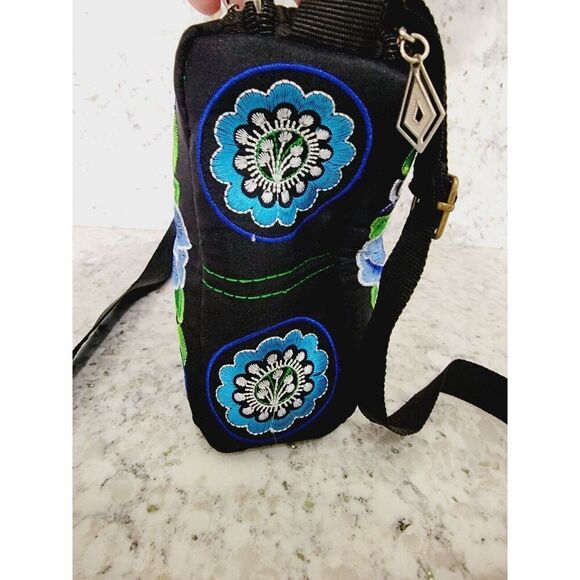 Embroidered Flowers Nylon Crossbody Bag Medium Capacity Shoulder Bag Blue Roses - Picture 5 of 12